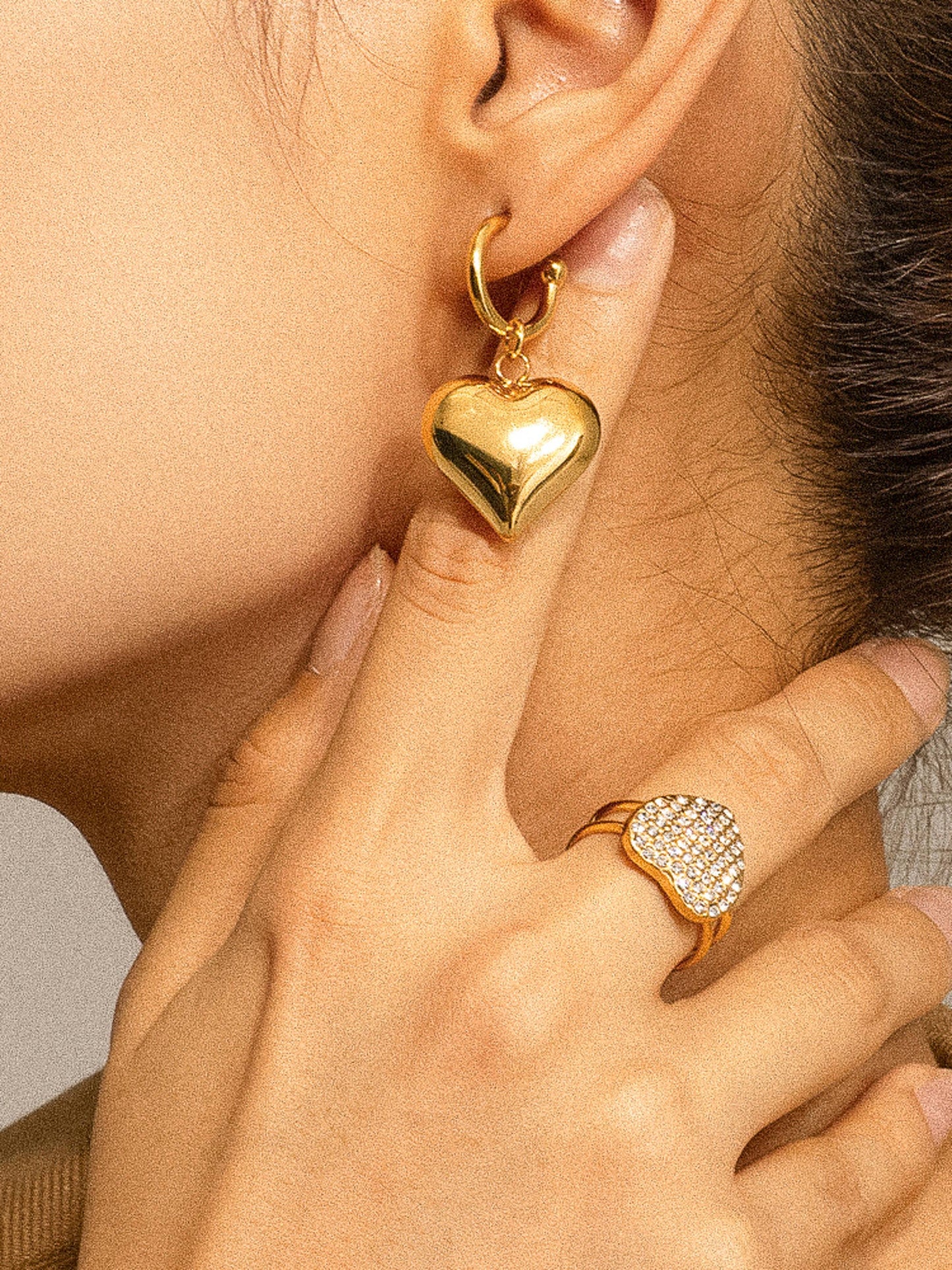 Falling For You Non-Tarnish Dangle Heart Earring