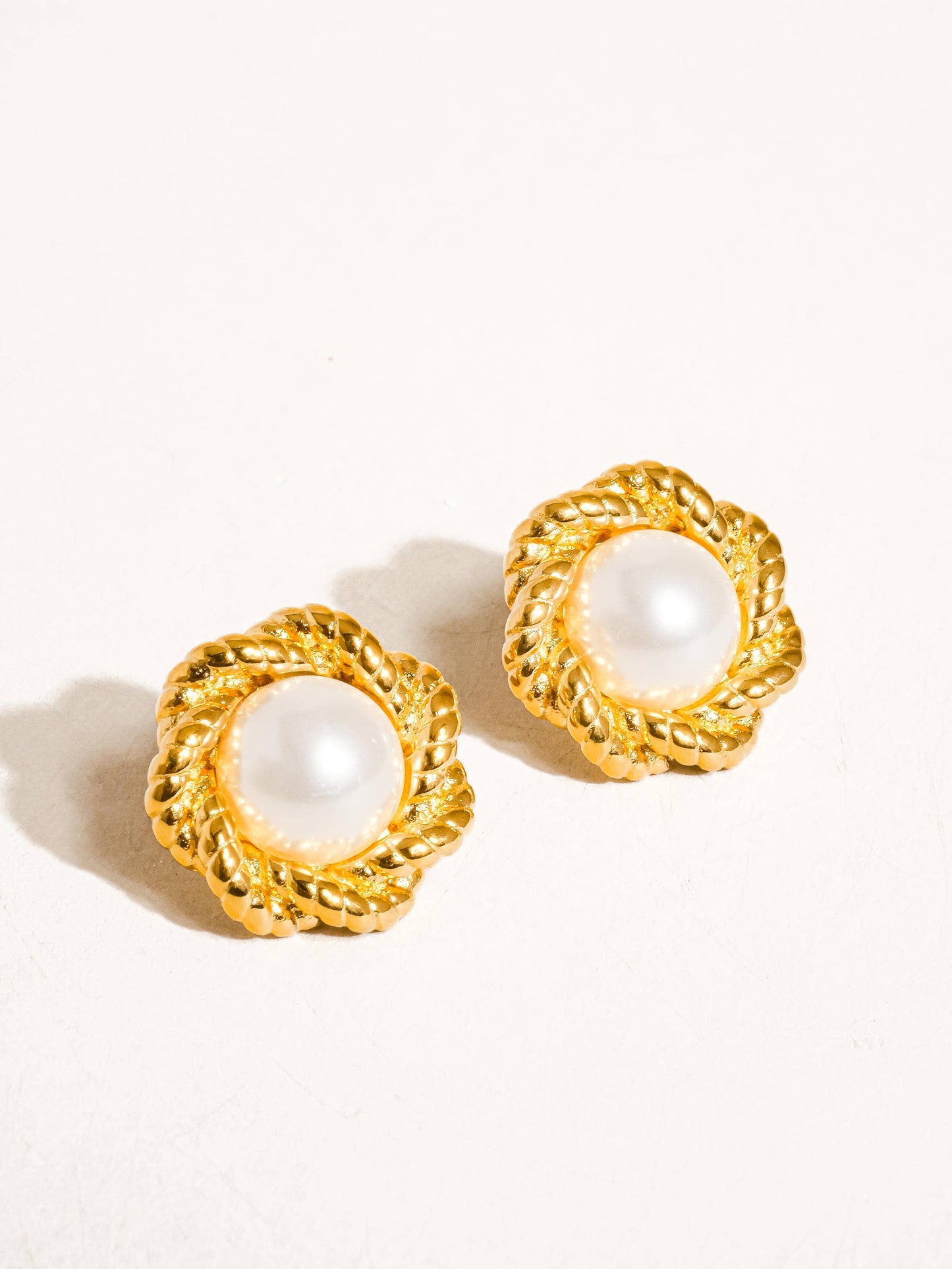 On My Mind Non-Tarnish Pearl Floral Stud