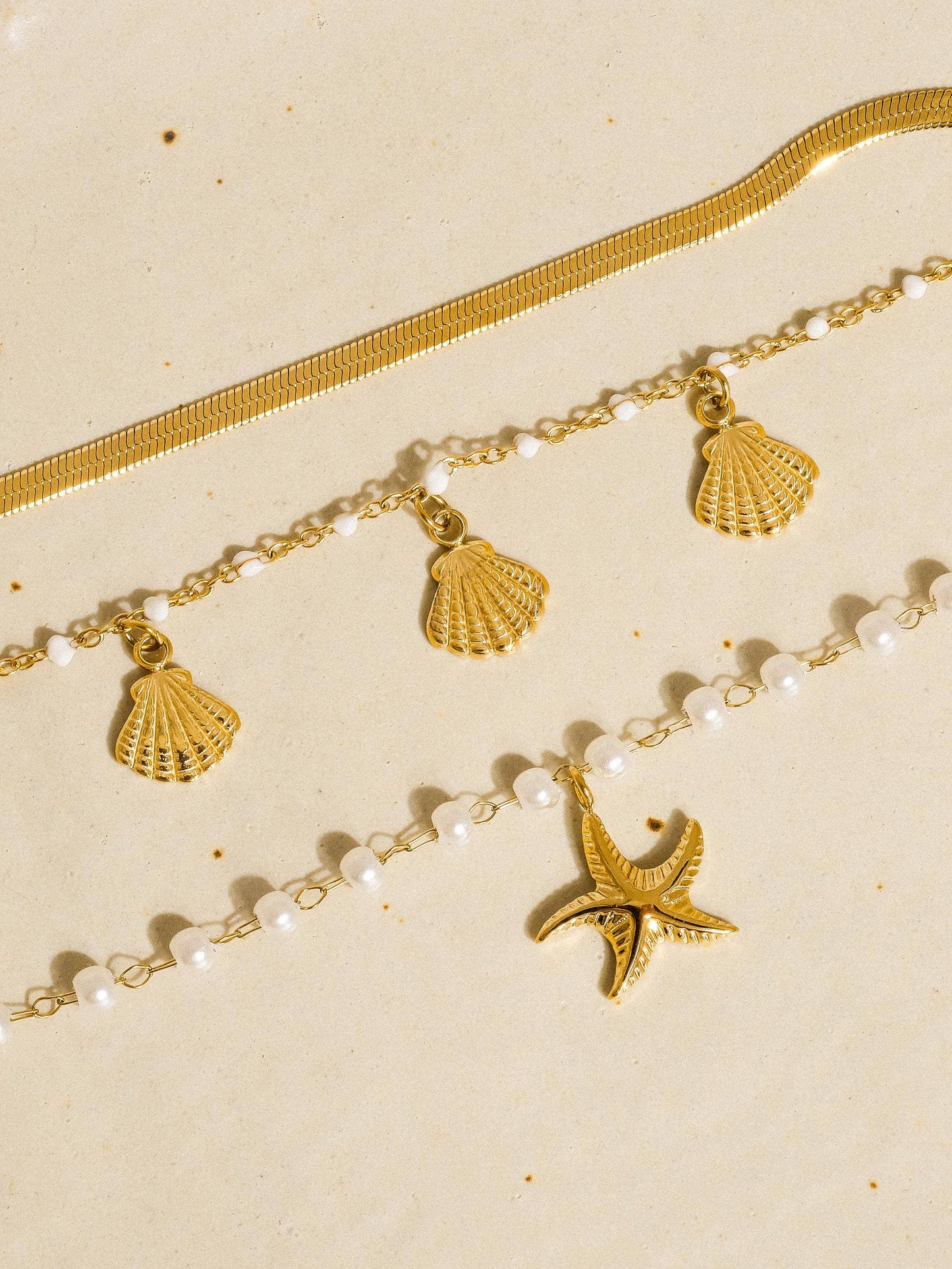 By Your Side Non-Tarnish Shell Pearl Bracelet Set