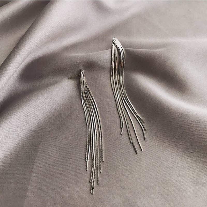 Easy On Me White Gold Chain Fringe Earrings