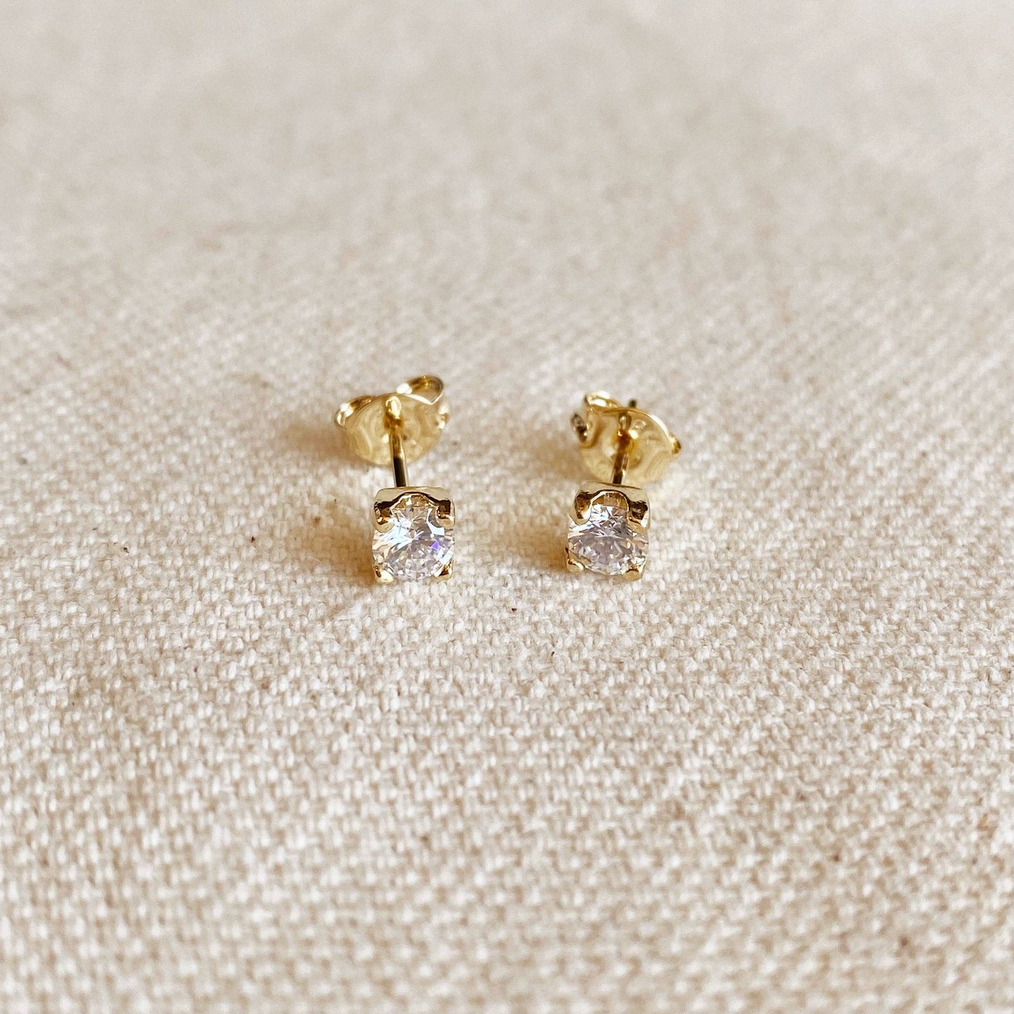 Easy To Love 18k Gold Filled Stud Earrings
