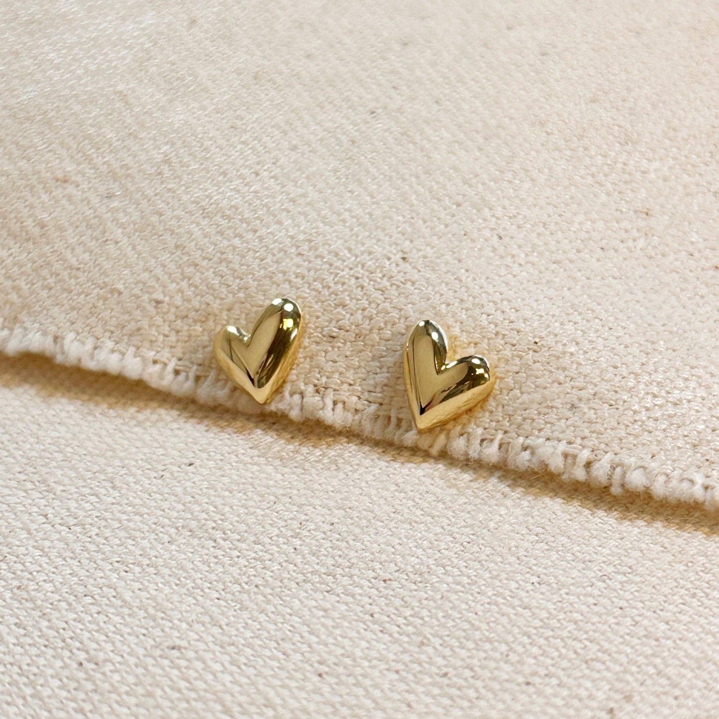 Needing You Mini Uneven Heart Stud Earrings