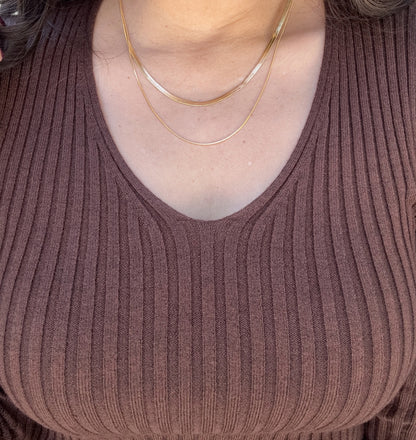 Margot V-Neck Fitted Light Sweater