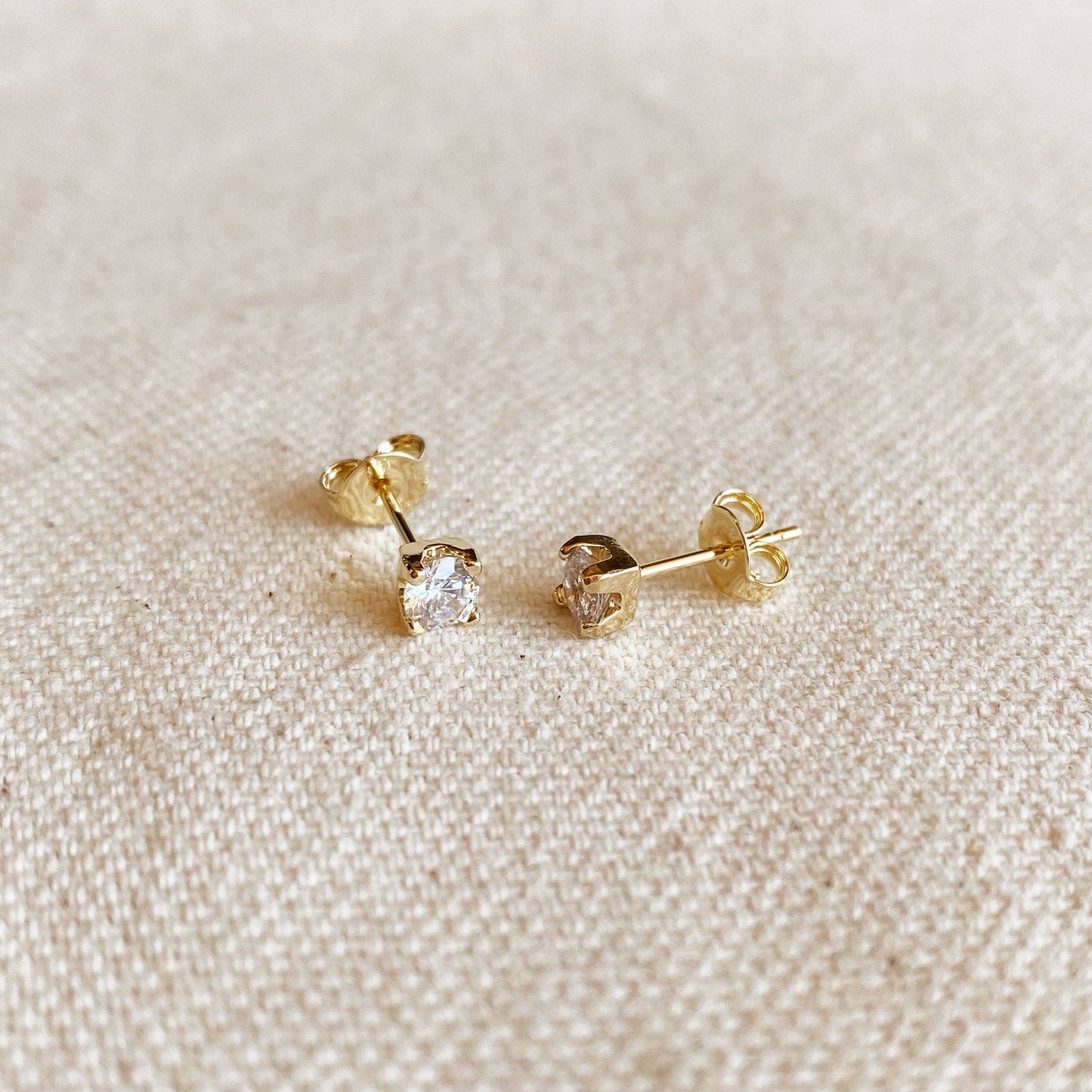 Easy To Love 18k Gold Filled Stud Earrings